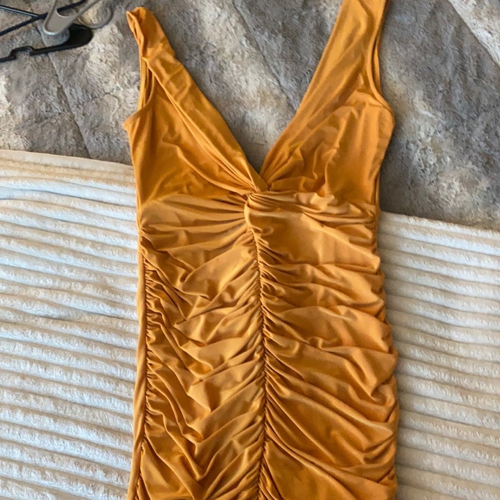Low cut ruched dress